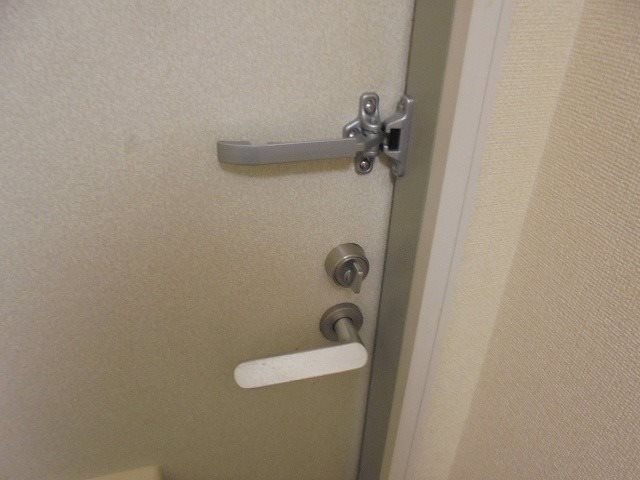 ラプラス稲田Ｓ 玄関