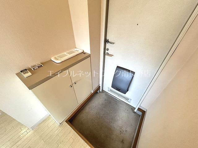 ラプラス東山アレイ 玄関