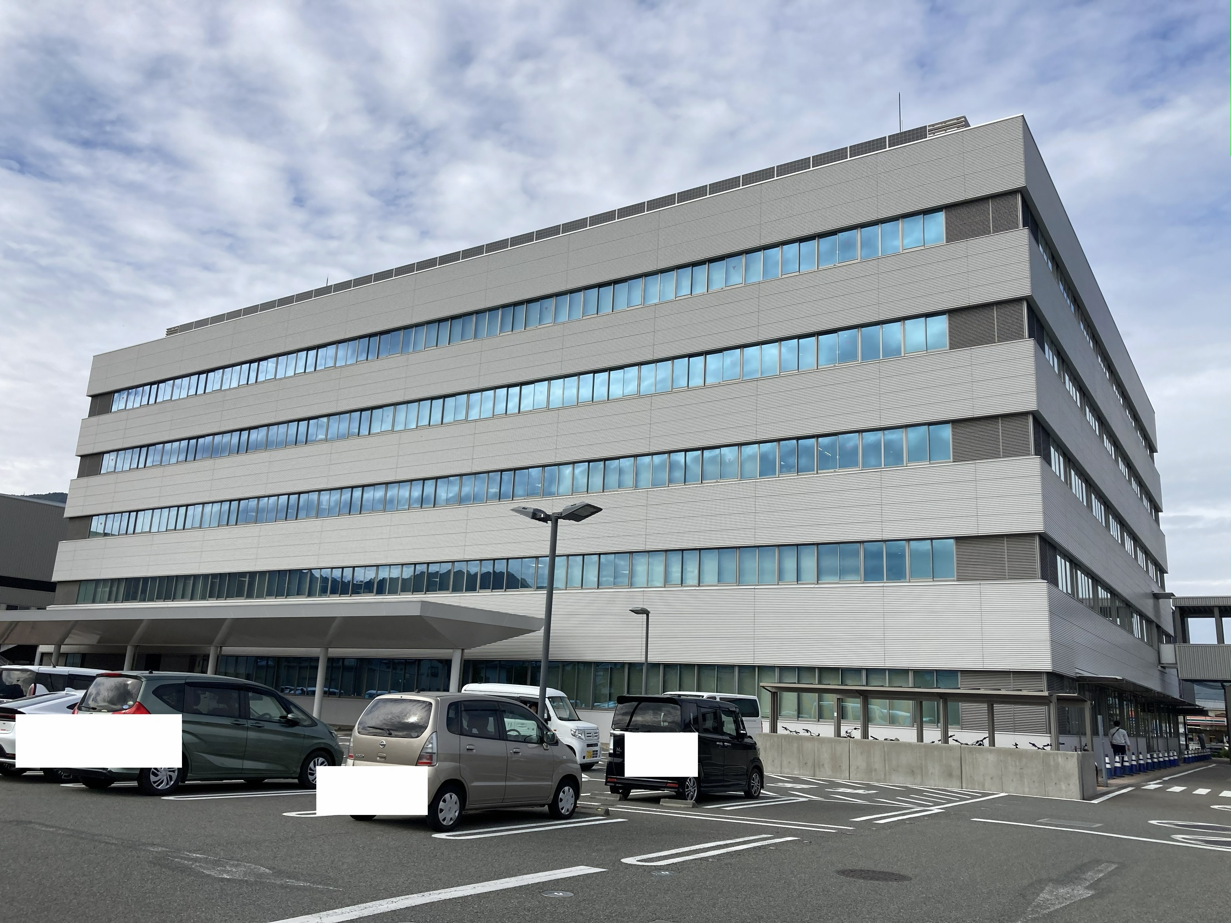 ラプラス東山アレイ 役所