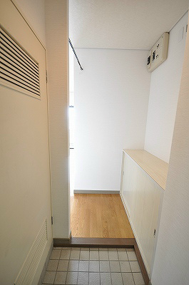 ＡＣＥビル  玄関