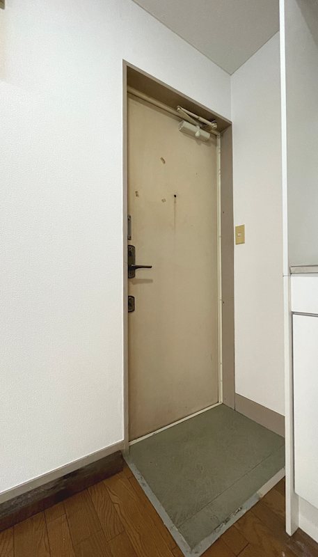 サンハイツ 玄関