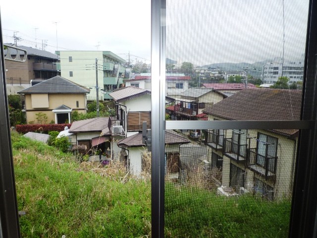 ハイツ・イースト ベランダ