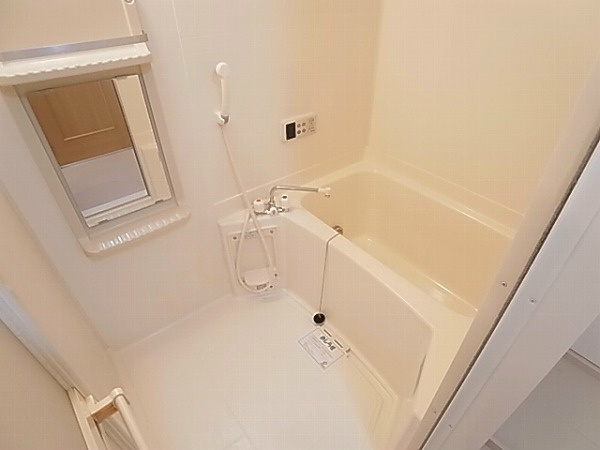 サン・モールⅢ 風呂画像