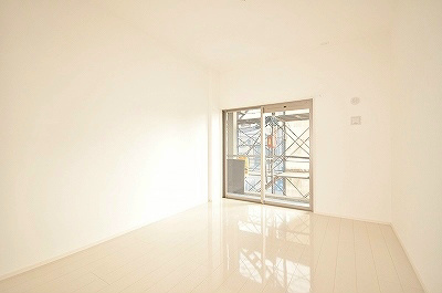 アルゴヴィラージュ千防 リビング