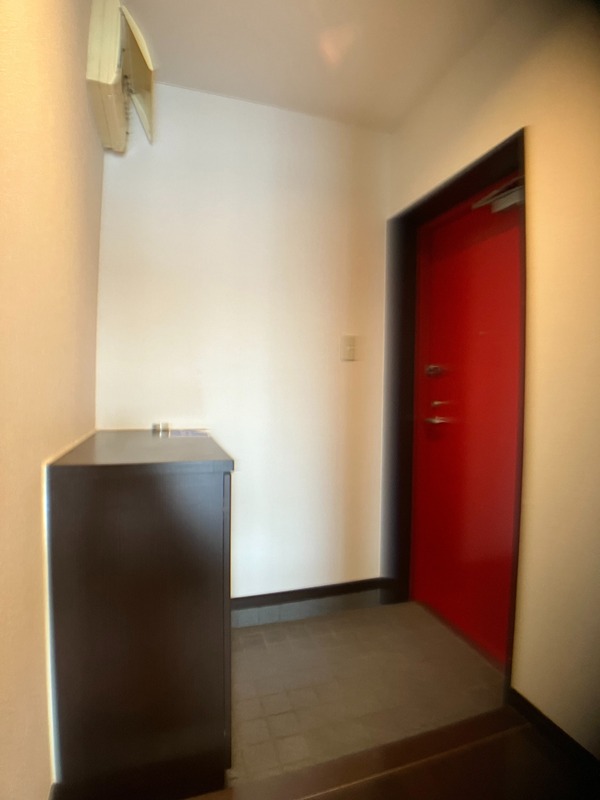 パール　キューブ 玄関