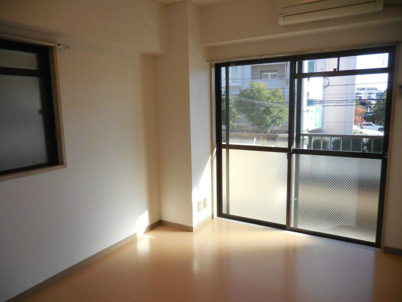 グリーンハイツフルヤ リビング