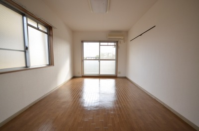 リバーサイド板櫃  リビング