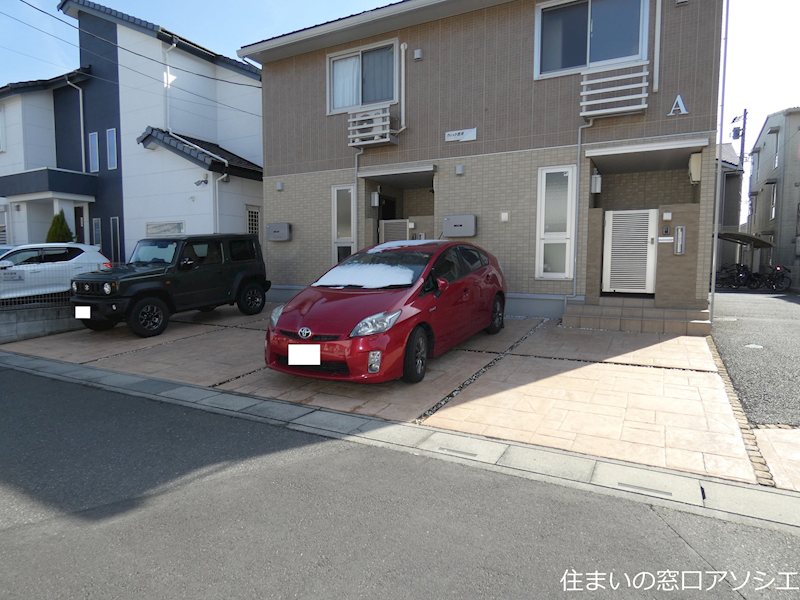 ウィット吉川　Ａ 駐車場