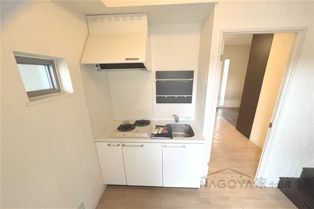 ＮＯＶＥＬ　ＫＵＲＯＫＡＷＡ キッチン