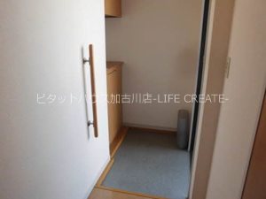 ハリマハイツ峰 玄関