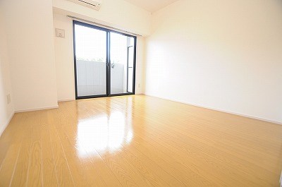 ガーディアンズパレス小倉  ベッドルーム