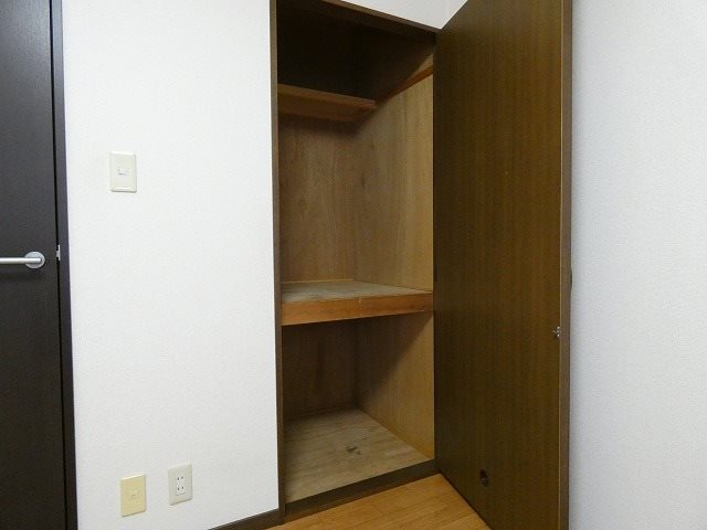 サープラス恵比寿 収納
