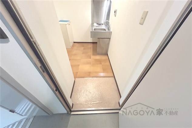 コンフォート泉 玄関