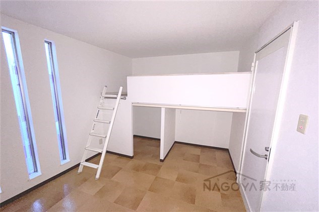 コンフォート泉 ベッドルーム