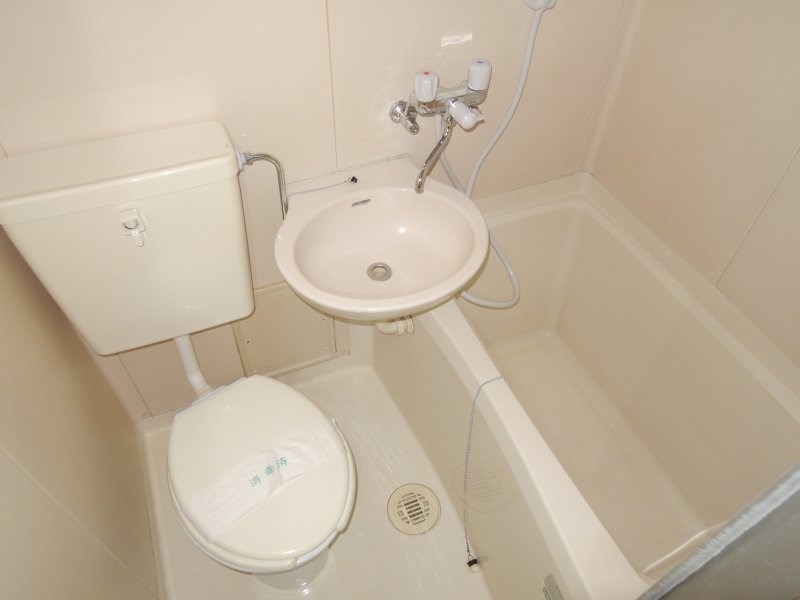 アゼリアハイツ 風呂画像