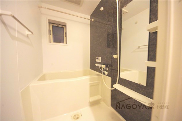 ピアチェーレ新栄 風呂画像