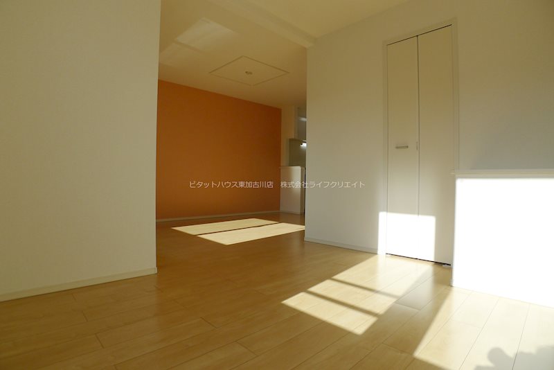 ルヴェ　デュ　ソレイユ リビング