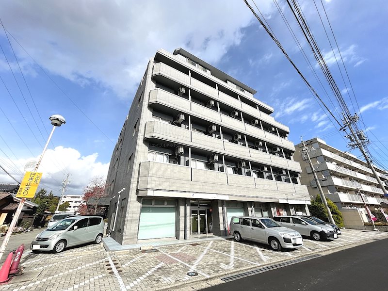 ウィンベル東館 外観