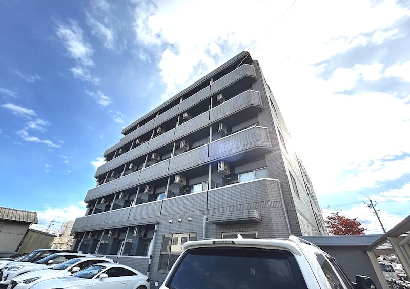 ウィンベル東館 外観