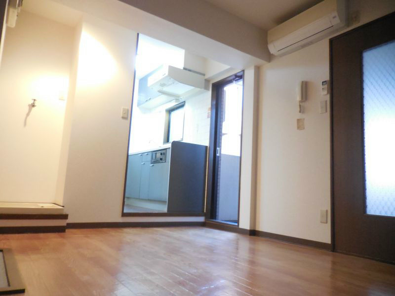 ニューフォレスト リビング