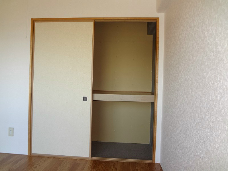グランデ安曇野 収納