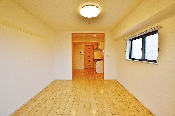 ベーシックグローブ ベッドルーム