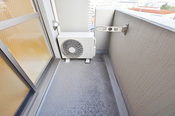 ベーシックグローブ ベランダ