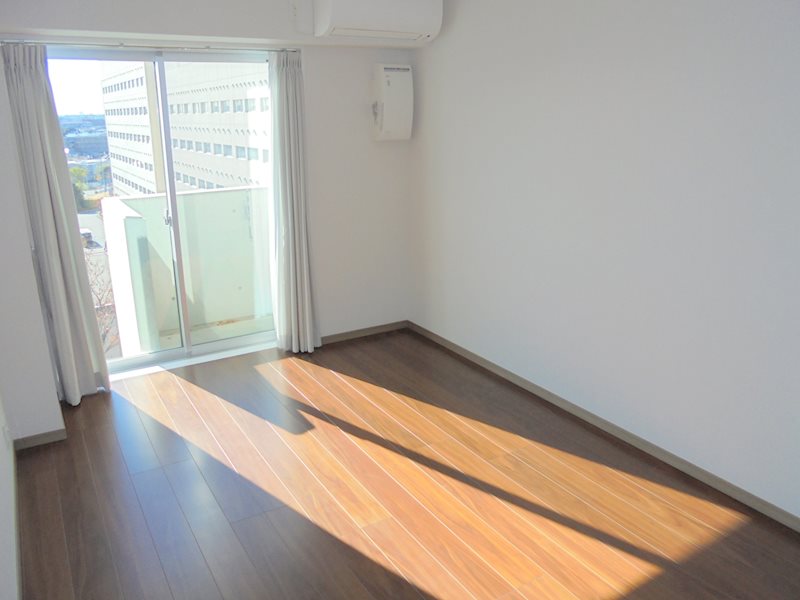 新百合和田文ビル リビング