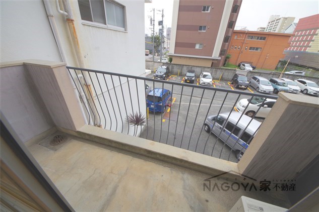 八晃ビル ベランダ