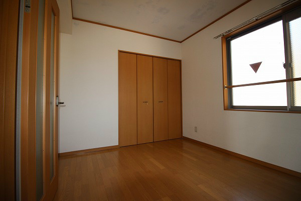 メイデンヘアー・Ａ ベッドルーム