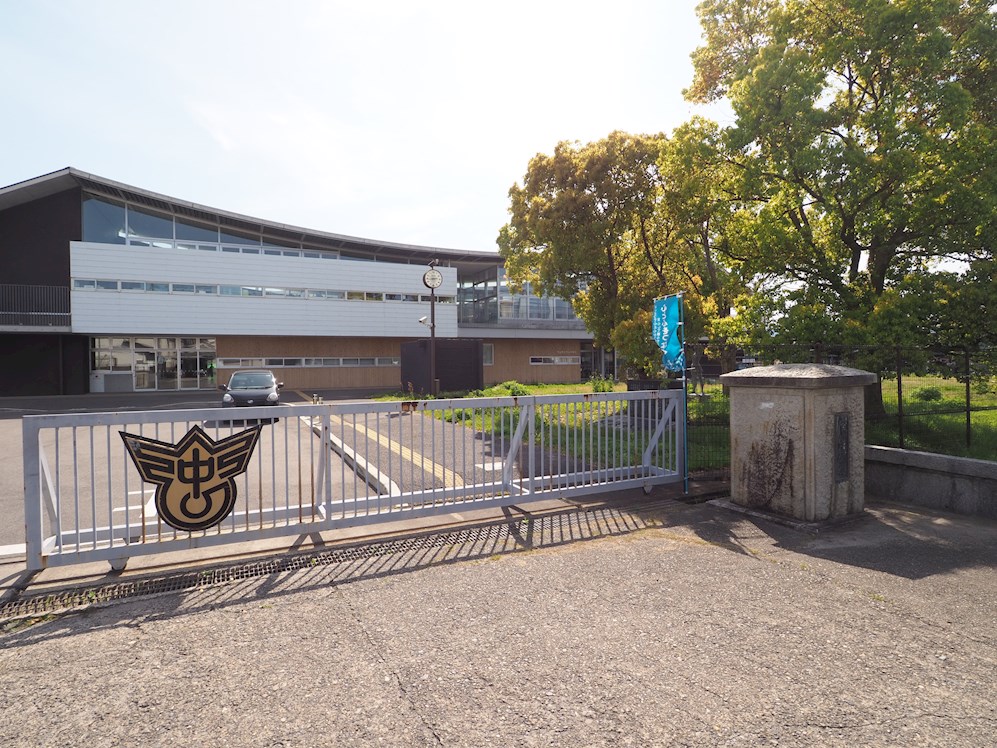 アークヒルズ 中学校