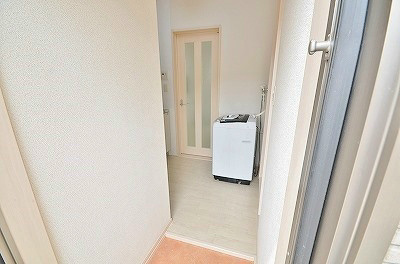 MOON朝日ヶ丘Ｂ棟 玄関