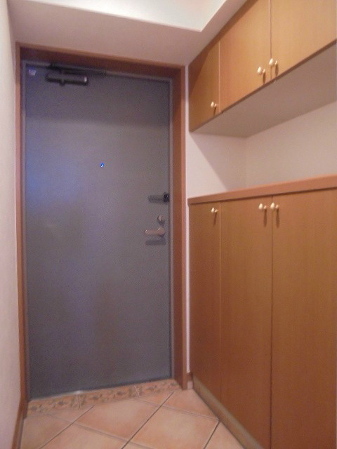 エルスト鶴賀 玄関