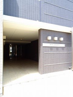 サニーレジデンス エントランス