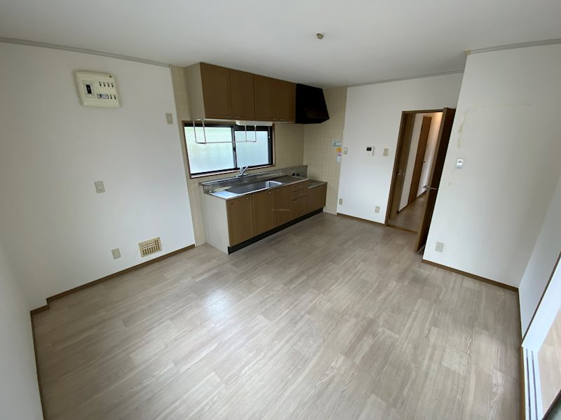 サンパール駅前B リビング