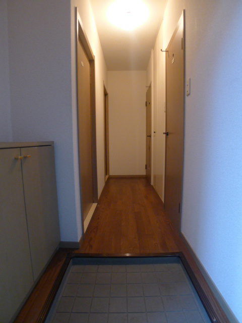 ルミエールＨＯＲＩ　A棟 玄関