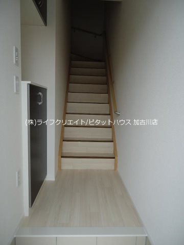 サンコート北在家 玄関