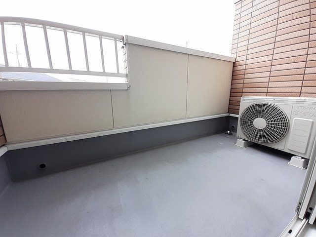 メリディエース・モンス ベランダ