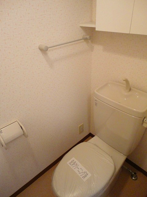 カーサ森下 トイレ