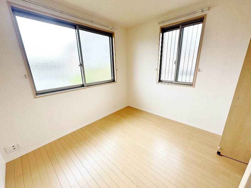 アールエムハイツⅣ ベッドルーム