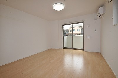 アライブ・マツバラⅠ ベッドルーム