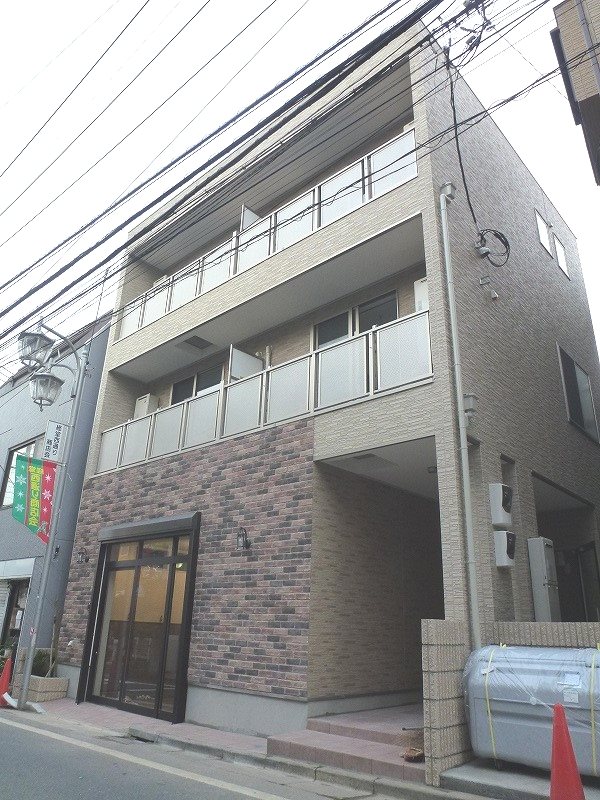 Charme 302号室 外観