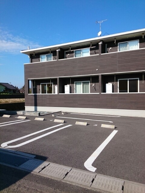 鹿児島県鹿児島市春山町2166-4 駐車場