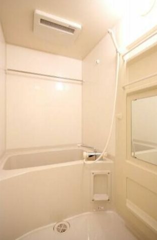 ツインズ 風呂画像