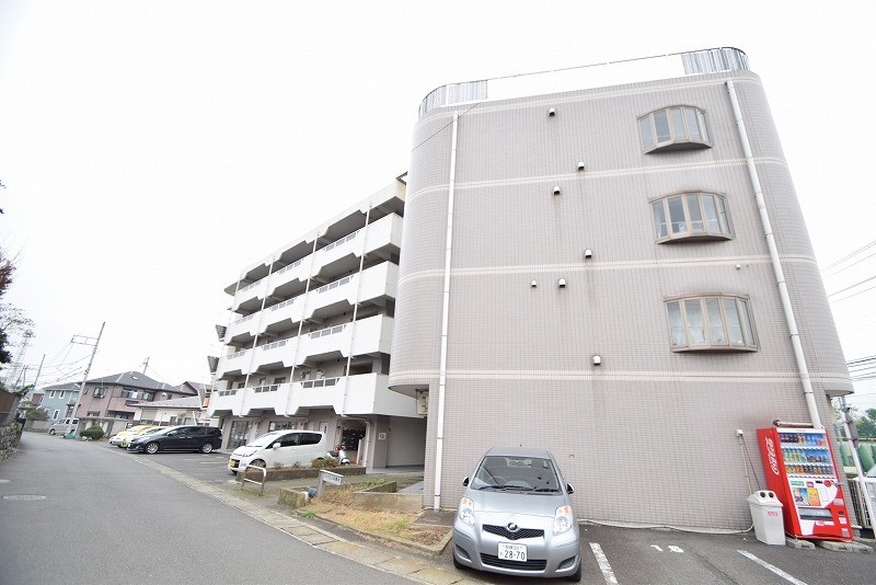 シャロン本厚木 401号室 外観
