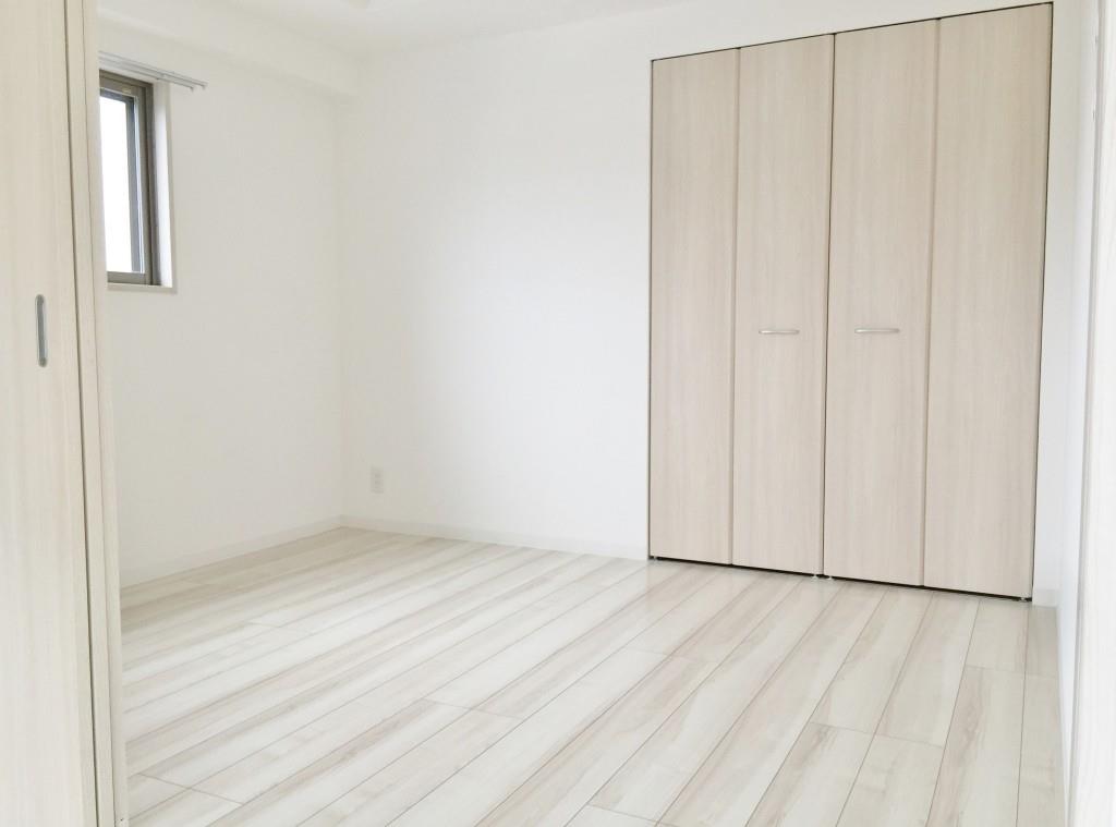 クアドリフォリエブルー ベッドルーム