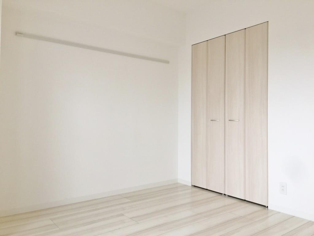 クアドリフォリエブルー ベッドルーム