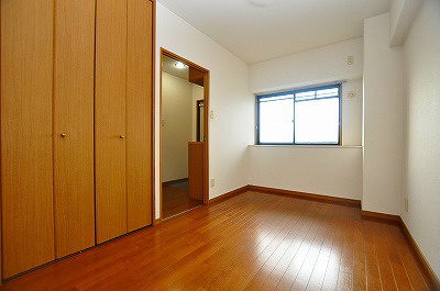 クレセール守恒 ベッドルーム