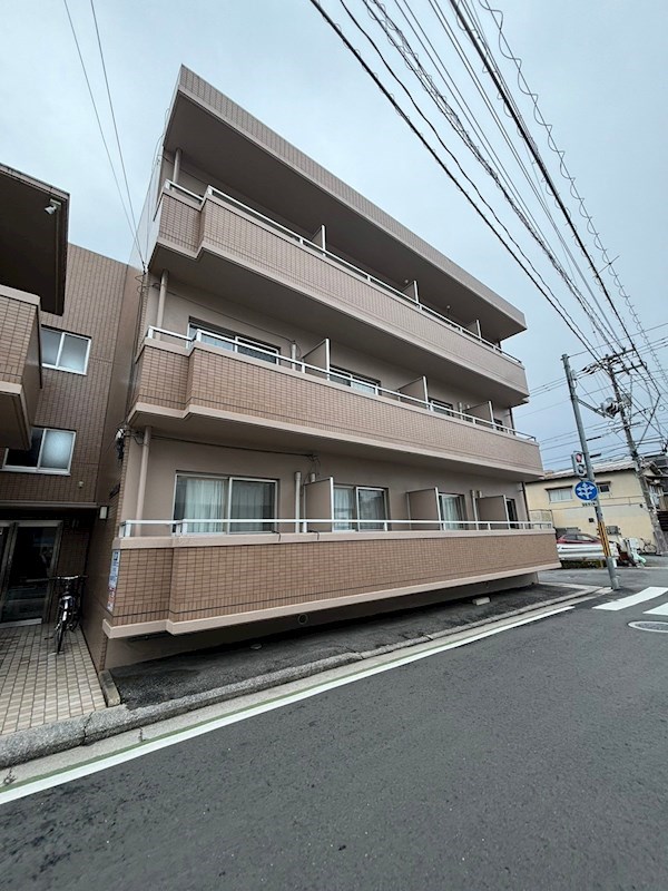 レゾンヤスダ 外観
