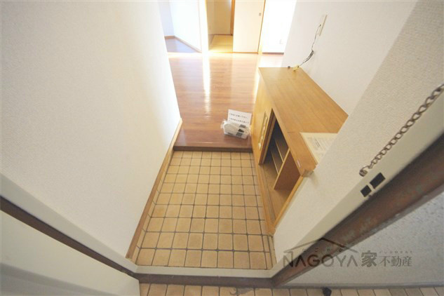 メゾン赤坂 玄関